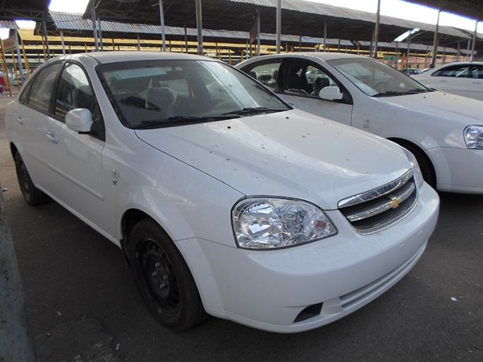 15.-Lacetti-1-поза,-2012-год,-пробег-560,-цена-20-500-у.е