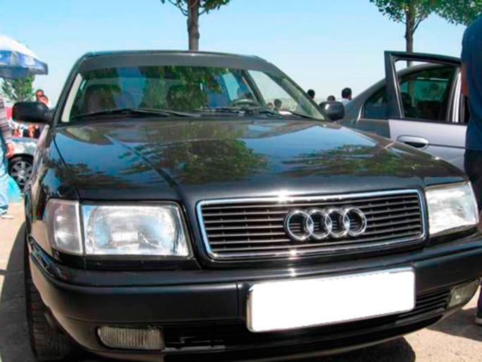 16.Audi-100,-1993-год.-Пробег---370-000-км,-цена---8-600-у.е.