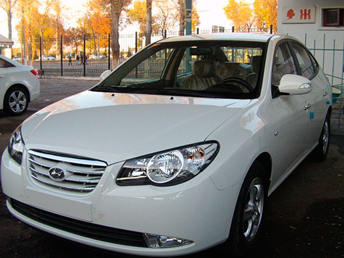 25.Huyndai-Avante,-2010-год.-Пробег---350-км,-цена---28-000-у.е