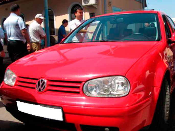 4.Volkswagen-Golf,-2000-год.-Пробег---165-000-км,-цена---17-500-у.е.